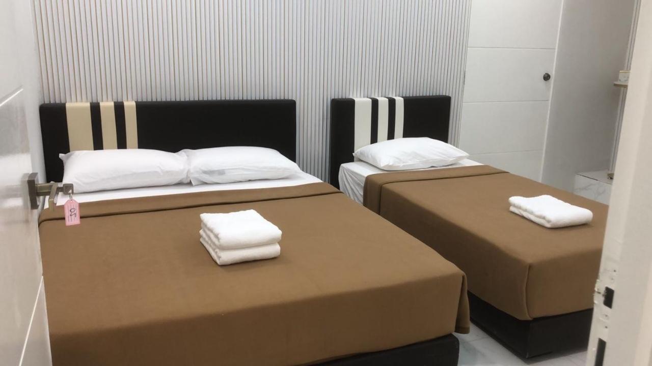 Rayyaz Inn Kuala Terengganu Zewnętrze zdjęcie
