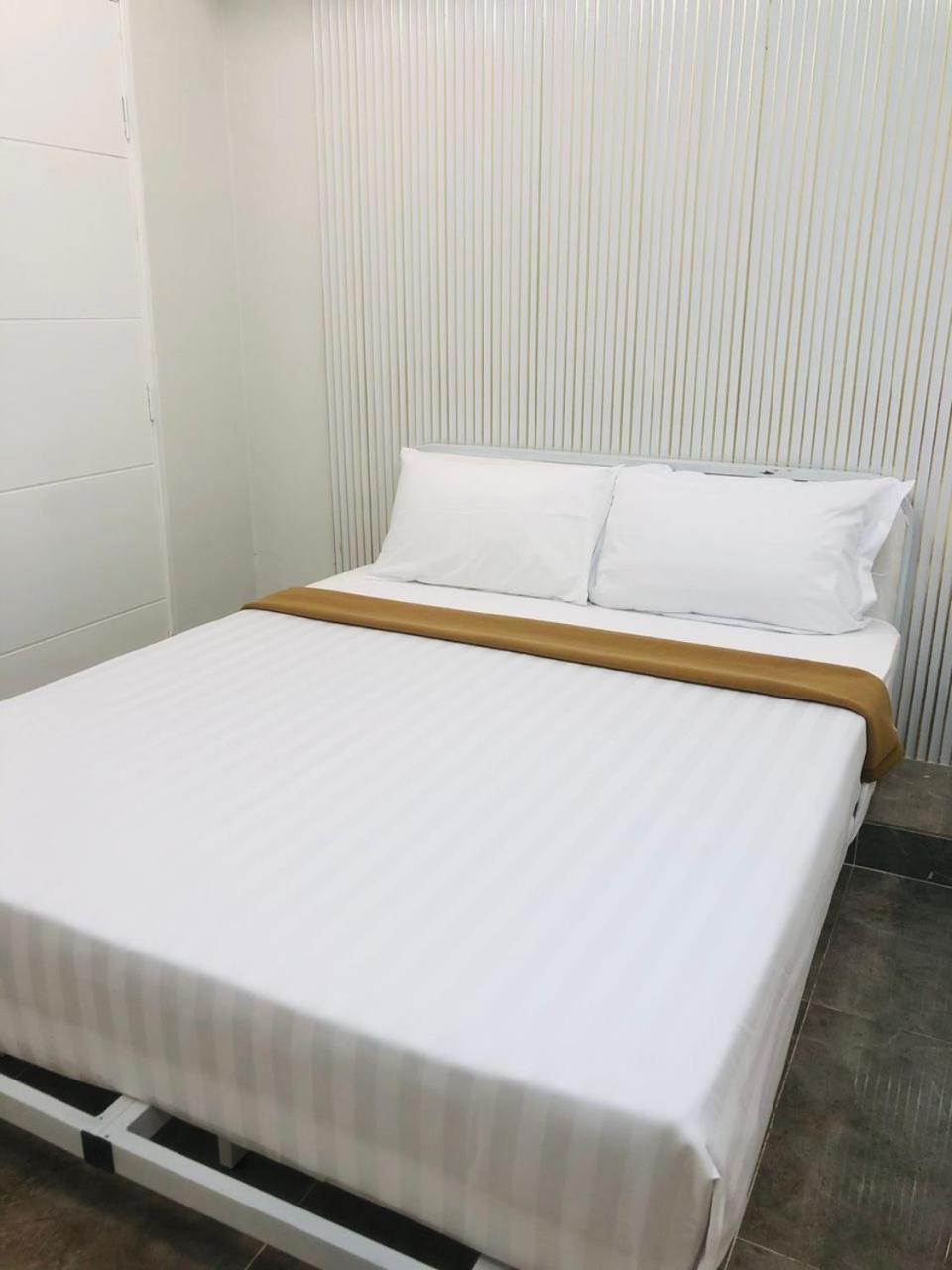 Rayyaz Inn Kuala Terengganu Zewnętrze zdjęcie