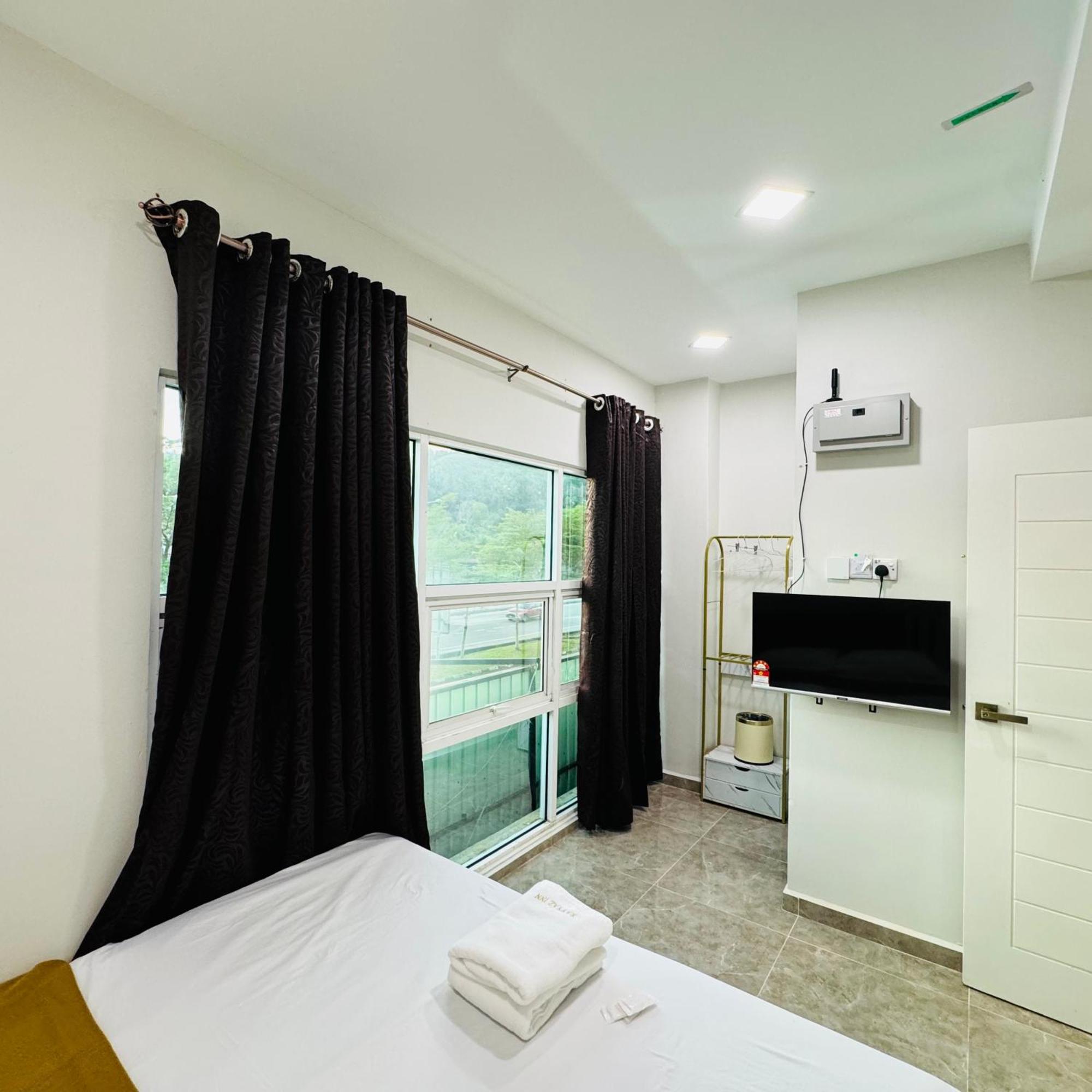 Rayyaz Inn Kuala Terengganu Zewnętrze zdjęcie